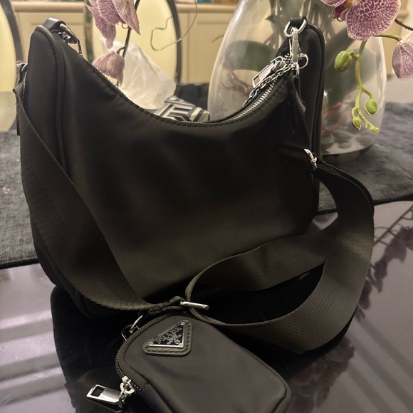 Prada Black Shoulder Bag with Chain Accent brand new never used - Picture 3 of 3